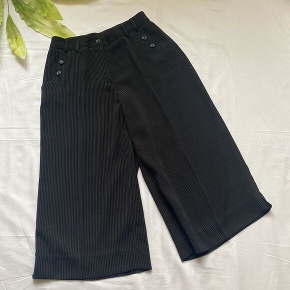 𝅺⭐️CHAPTER One Striped Wide Leg Cropped Trousers⭐️ - Picture 2 of 10